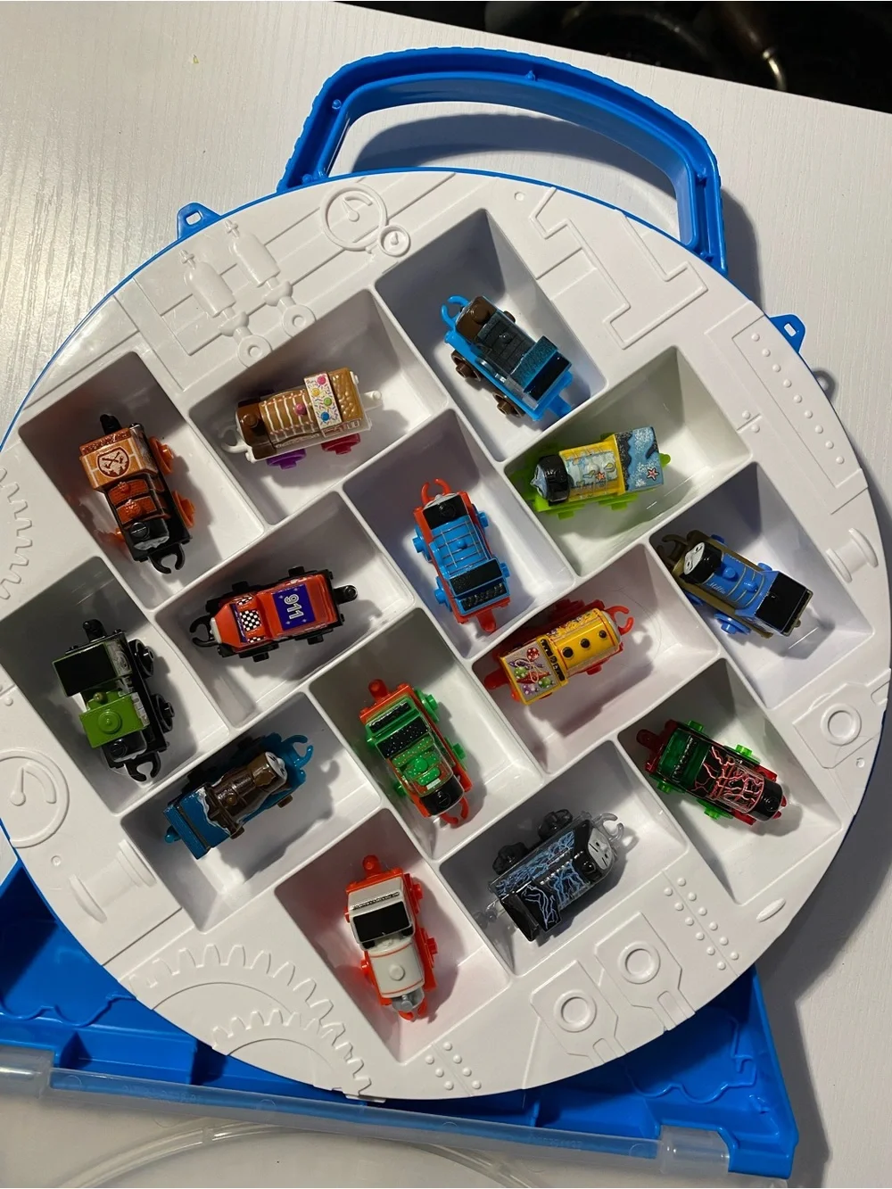 Thomas & Friends Minis Collector Playwheel Storage Case Lot w/ 14 Trains